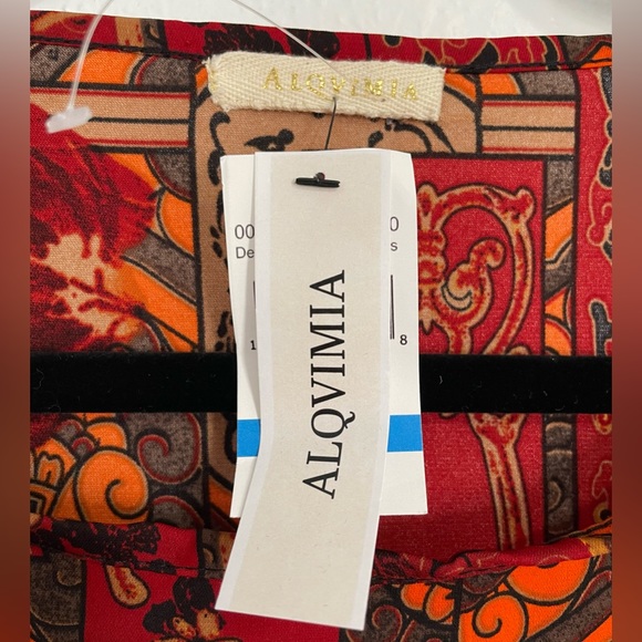 women’s printed top - Picture 3 of 3